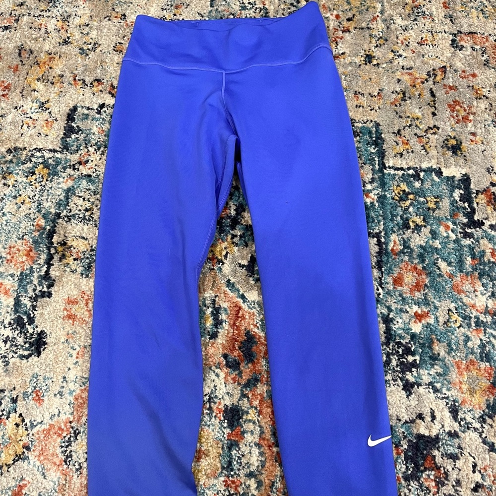 light purple nike leggings